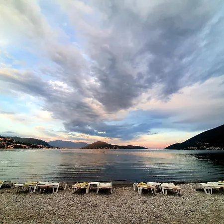 Apartmani Porat Igalo Esterno foto